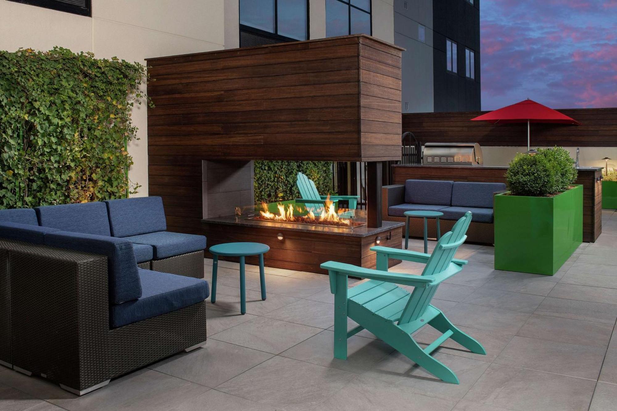 Home2 Suites By Hilton Nashville Downtown Convention Center Εξωτερικό φωτογραφία